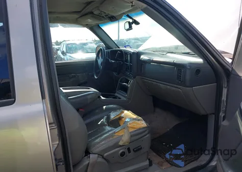 2003 GMC Yukon Xl 1500 Slt из США, поврежденный, VIN 1GKEC16Z23J232837